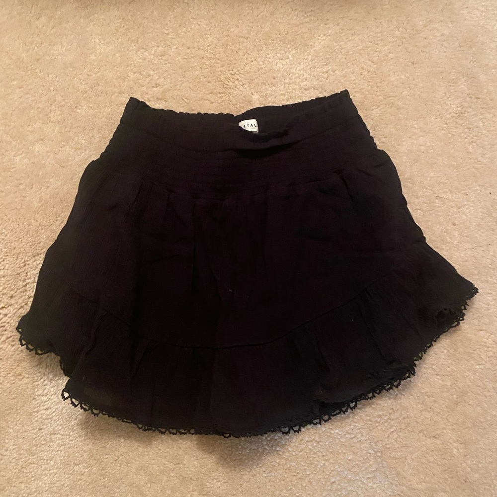 Aeropostale ruffled skort. Black. Size small.